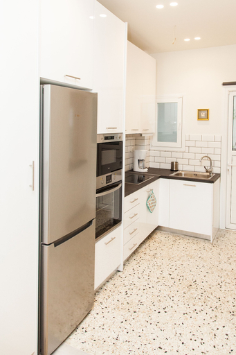 Private kitchen 3, Amazing Modern Apt in Athens DT, Attica