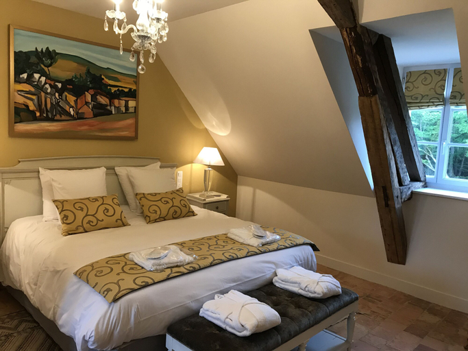Bedroom 3, Chateau Vary, Maine-et-Loire