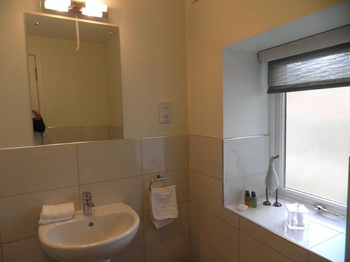 Bathroom 3, Douglas Park Guest House, Argyll and Bute
