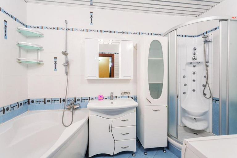 Bathroom 3, Cozy apartments on the Left Bank, Dniprovs'kyi