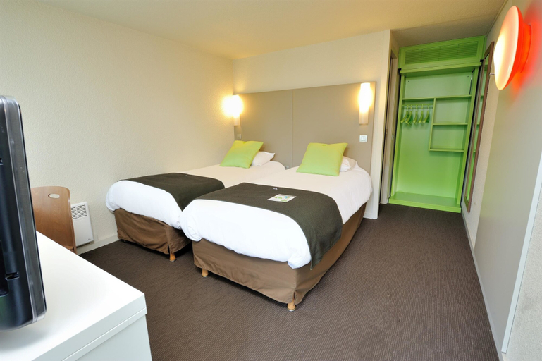 Bedroom 3, Campanile Bourg en Bresse - Viriat, Ain