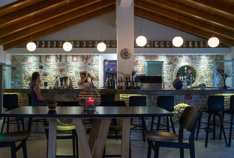 Food & Drinks 5, Ionion Beach Apartment Hotel, West Greece