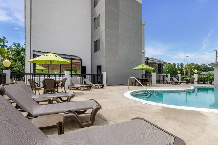 Sport & Beauty 1, Sleep Inn Orangeburg, Orangeburg