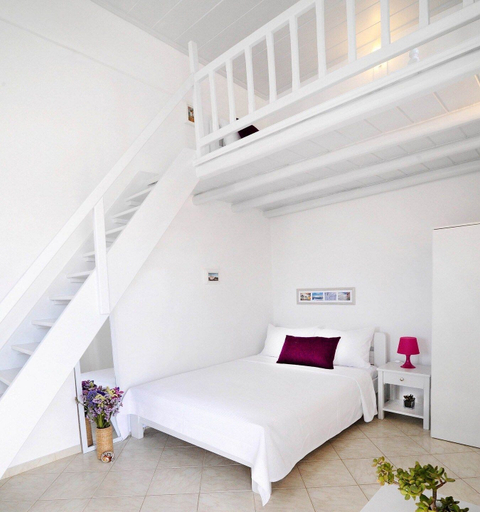 Bedroom 2, Irene's Residence, South Aegean