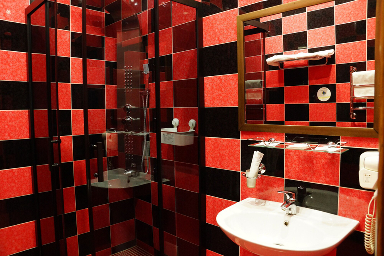 Bathroom 3, Praga Hotel, Krasnodar gorsovet
