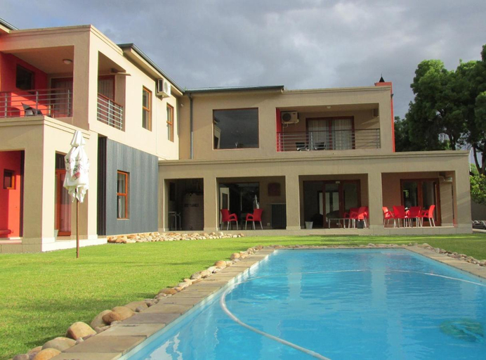 Sport & Beauty 2, Karoo Sun Guest House, Eden