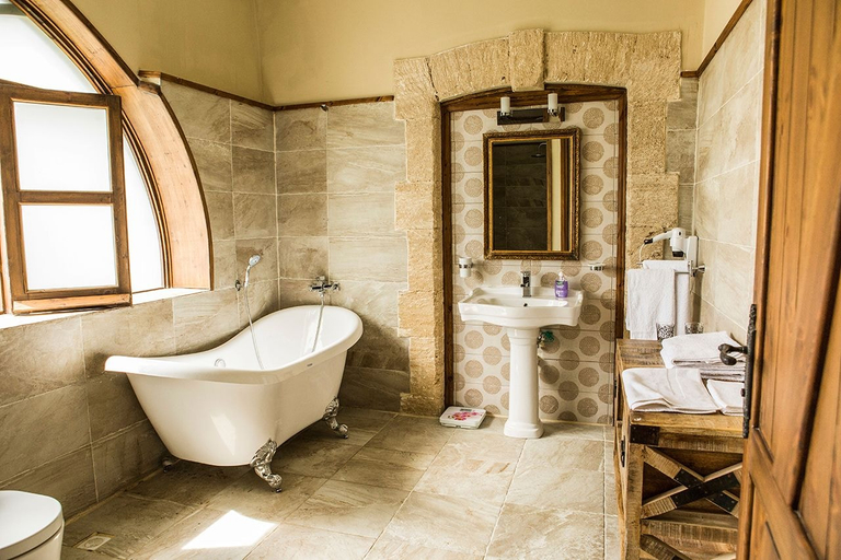 Bathroom 4, Kyrenia Palace Boutique Hotel