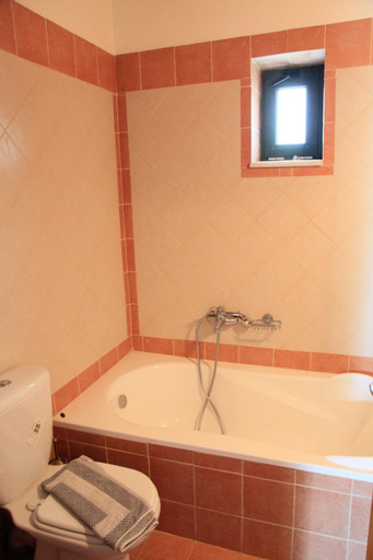 Bathroom 4, Theo Beach Villa, Crete