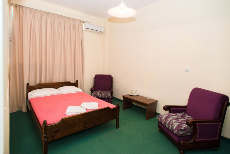 Bedroom 2, Byzantio Hotel, Peloponnese