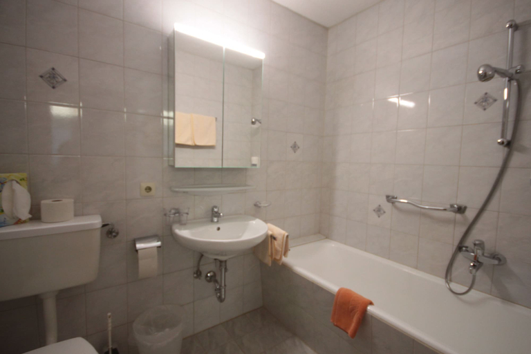 Bathroom 4, Gasthof Risserhof, Innsbruck Land