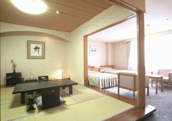Bedroom 4, Yufuin Hotel Shuhokan, Yufu