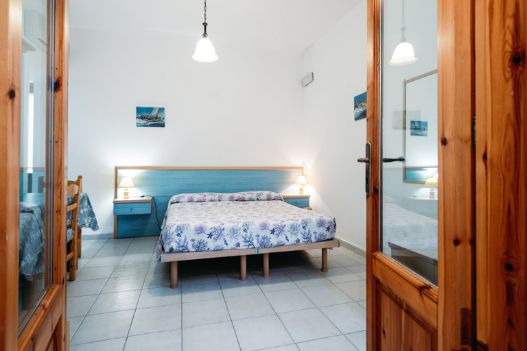 Bedroom 4, Hotel Residence La Villetta, Messina