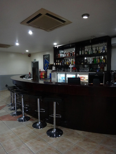 Food & Drinks 5, Hotel Elisa, Vaimauga West