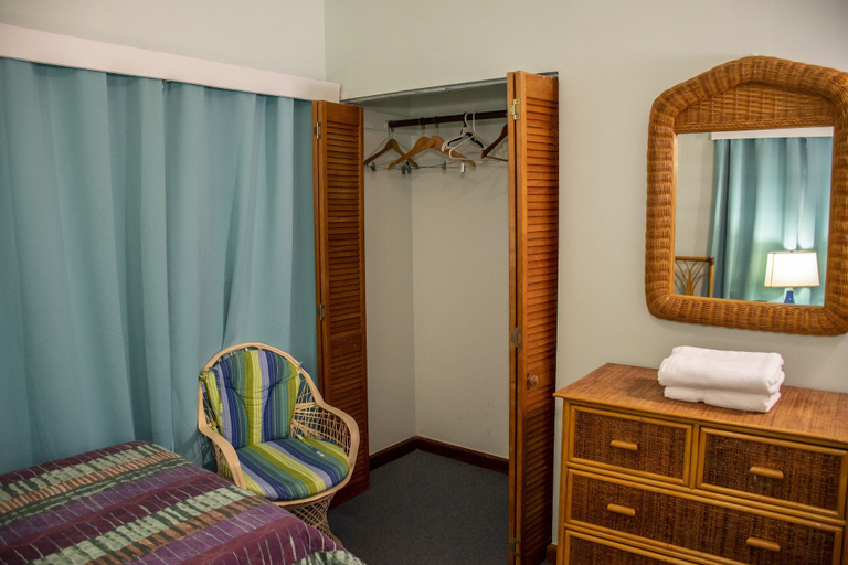 Bedroom 2, Easy Living Apartments