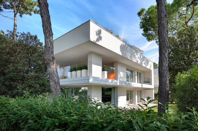 Exterior 4, Ville Summer, Udine