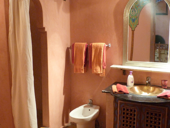 Bathroom 4, Riad Habib, Marrakech