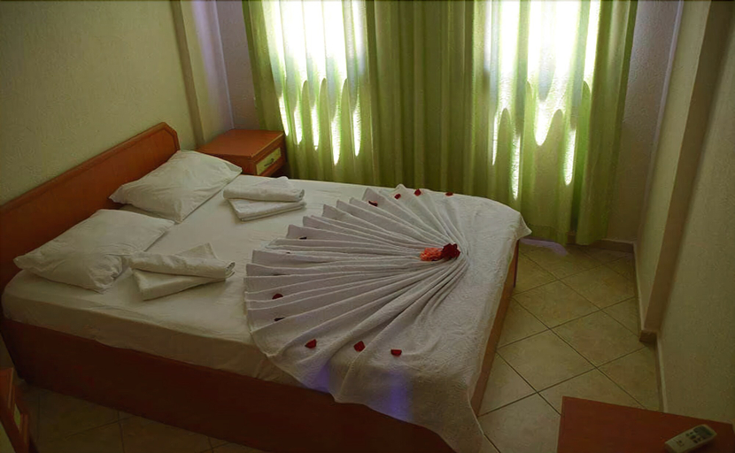 Bedroom 4, Minta Apart, Ortaca