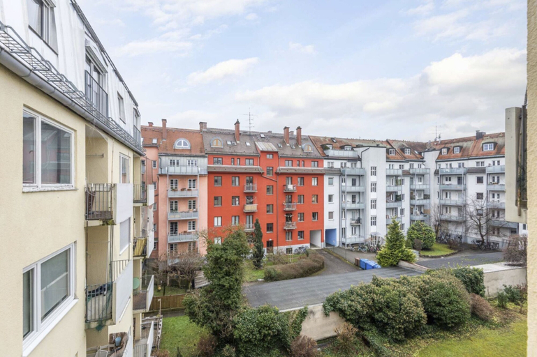 Others 4, Luxus 70m2 sannierte City Wohnung, München