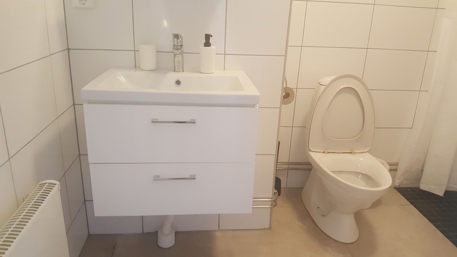 Bathroom 5, Sjötorp Vandrarhem, Mariestad