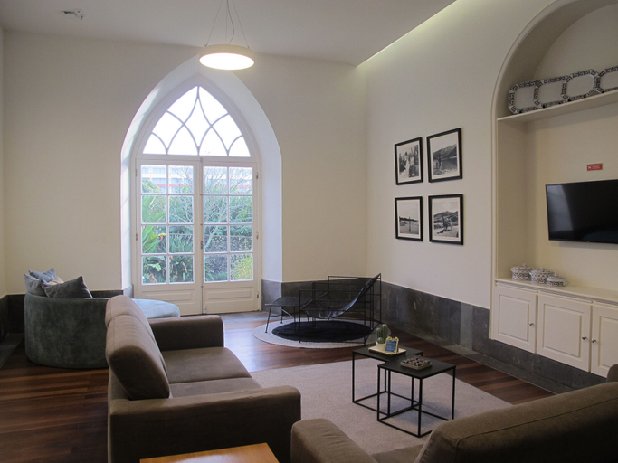 Others 5, Azores Youth Hostels - São Miguel, Ponta Delgada
