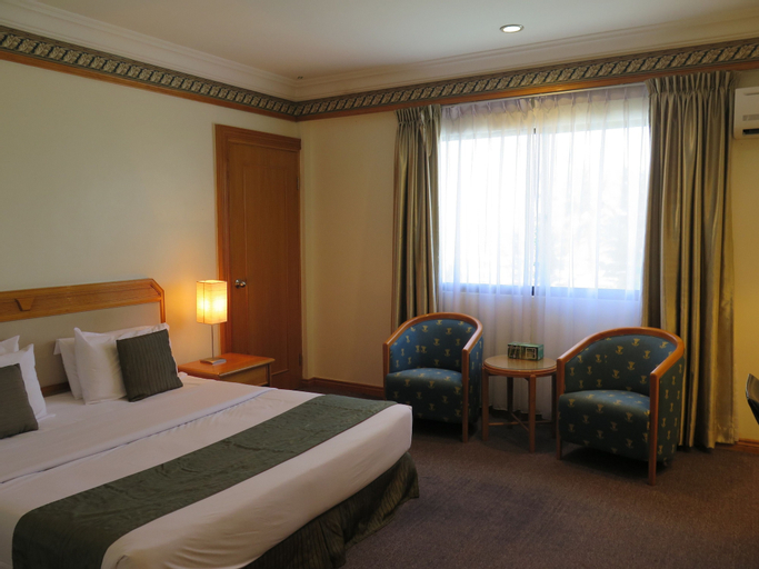 Bedroom 3, Sea View Resort Hotel & Apartments, Kuala Belait