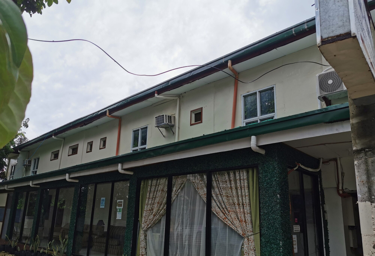 Exterior & Views 2, Wendy's Apartelle, Malay
