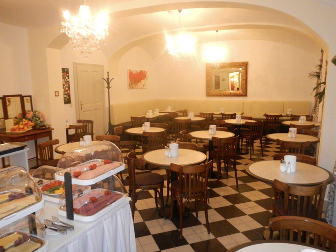 Food & Drinks 5, Hotel Graf Stadion, Wien