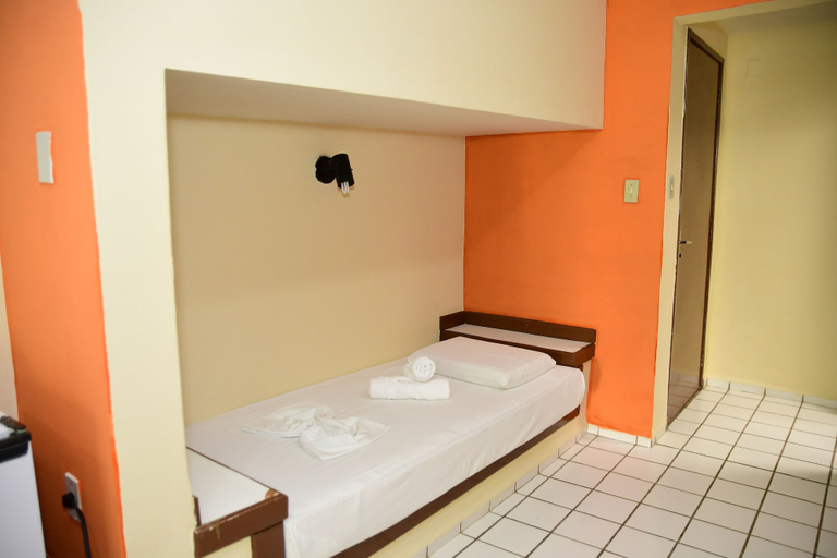 Bedroom 3, Hotel Serrano, Martins