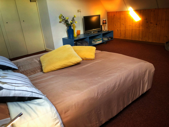 Bedroom 3, B&B Zandhuizen, Weststellingwerf