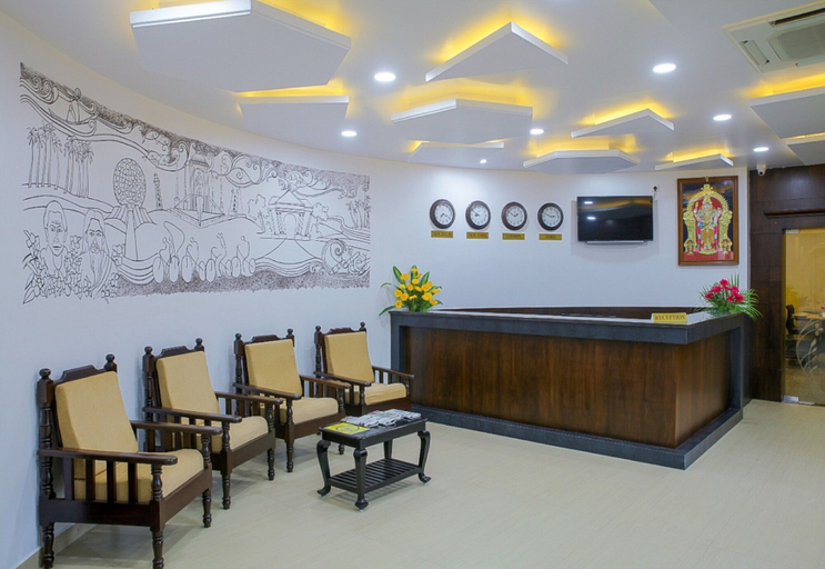 Others 5, Hotel Rivieraa, Viluppuram