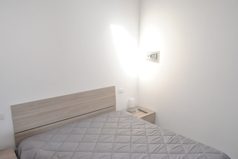 Bedroom, Agrigento Centre - 1-bed Apartment - Sleeps 4, Agrigento