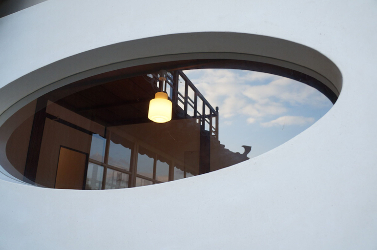 Others 1, Moon's Cafe, Onomichi