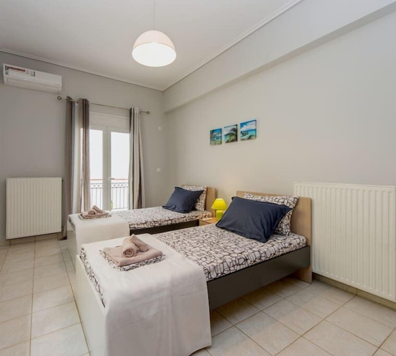 Bedroom 2, Thano's Stylish Flat, Just 150m To The Beach, Peloponnese