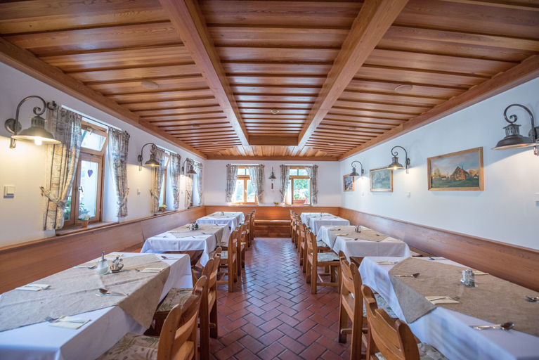 Food & Drinks 4, Abbázia Country Club, Lenti