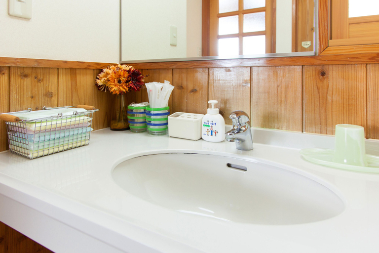Bathroom 4, Villa Ururun Kawaguchiko, Fujikawaguchiko