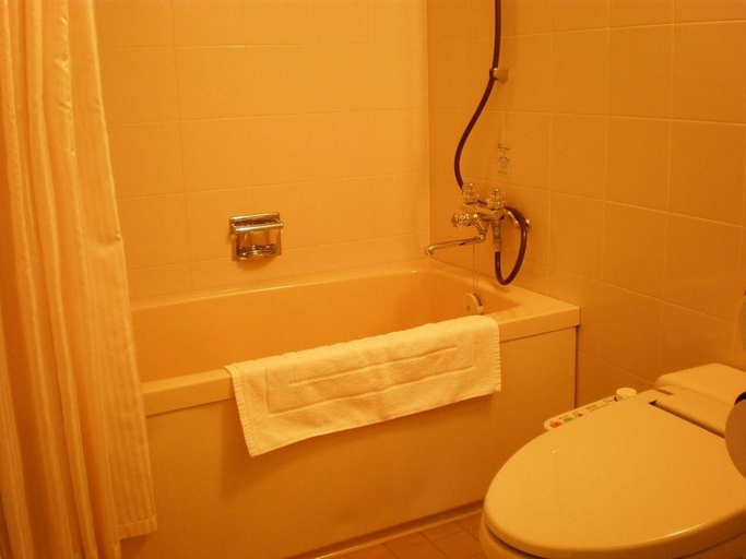 Bathroom 4, Grand XIV Naruto The Lodge, Naruto