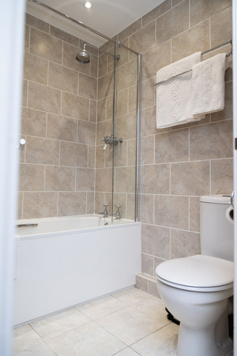 Bathroom 3, Rufford Arms Hotel, Lancashire