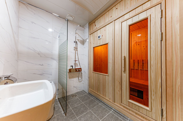 Bathroom 3, Rest Hotel, Cheongwon