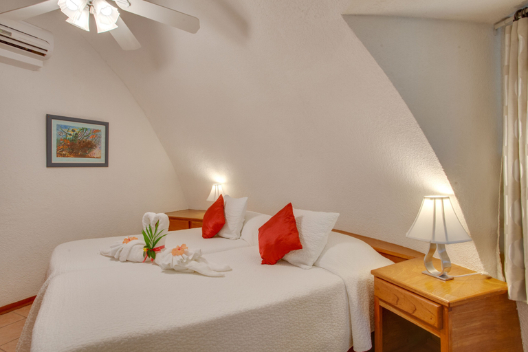 Bedroom 3, Xanadu Island Resort