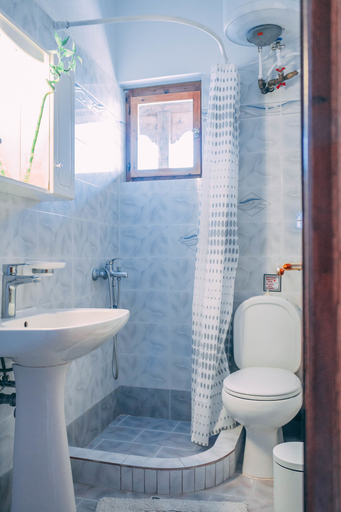 Bathroom 4, Casa Di Bella, Thessaly