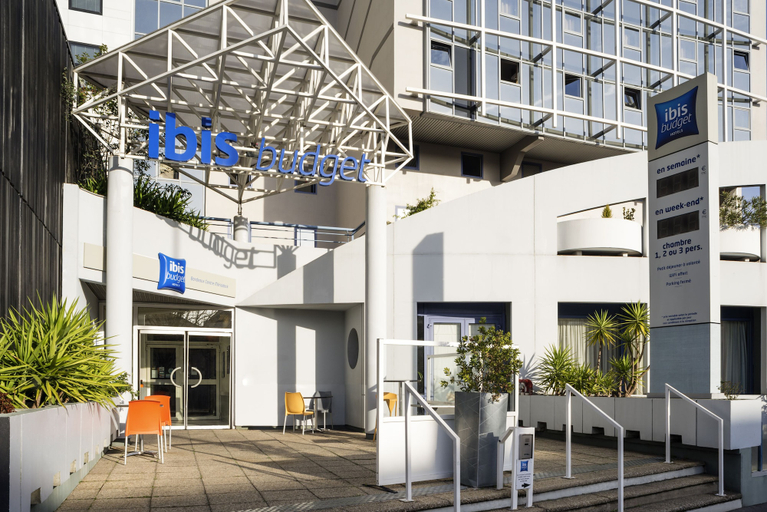 Exterior & Views 5, ibis budget Bordeaux Centre Mériadeck, Gironde