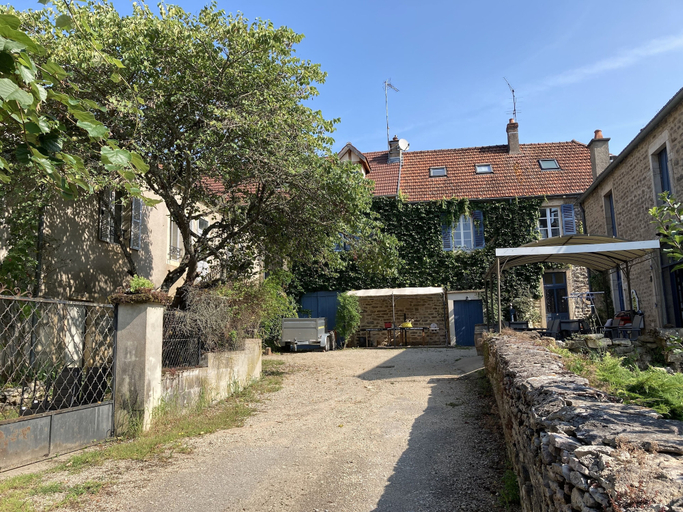 Exterior & Views 2, Clos de Belle Roche, Côte-d'Or