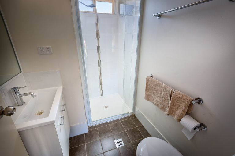 Bathroom, Warrawong on the Darling, Central Darling