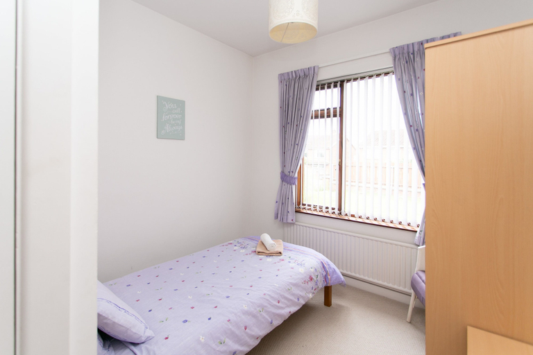 Bedroom 3, Lisburn Serviced Accommodation, Lisburn and Castlereagh
