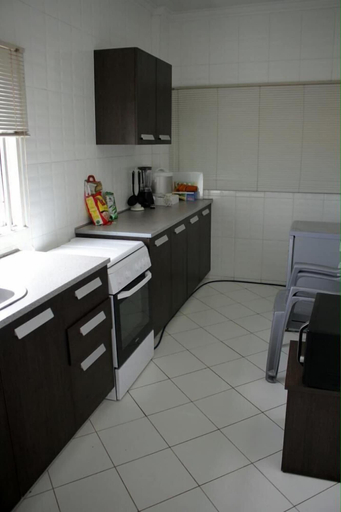 Others 4, PSB Guest House, Tema