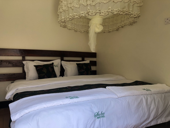 Bedroom 4, Suba Motel, Kinkiizi