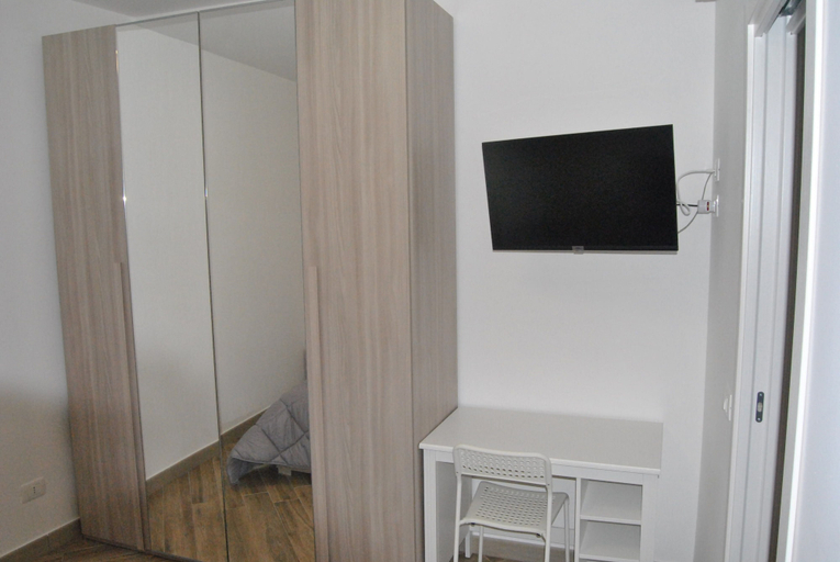 Bedroom 3, Agrigento Centre - 1-bed Apartment - Sleeps 4, Agrigento