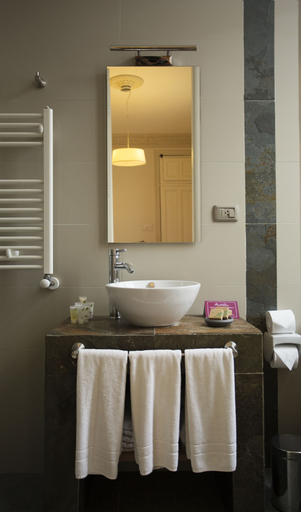 Bathroom 4, Matildas Hotel Boutique, Santiago