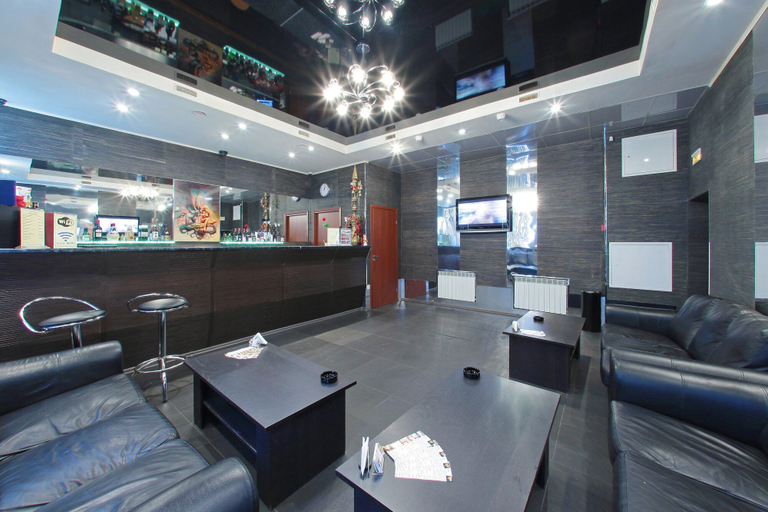 Food & Drinks, Vasileostrovsky Hotel, Sankt-Peterburg gorsovet