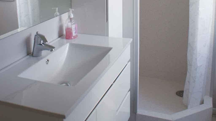 Bathroom 3, AB Centrum, Randers